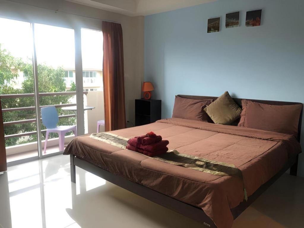 Tontalay Hotel Bangsaen Exteriör bild