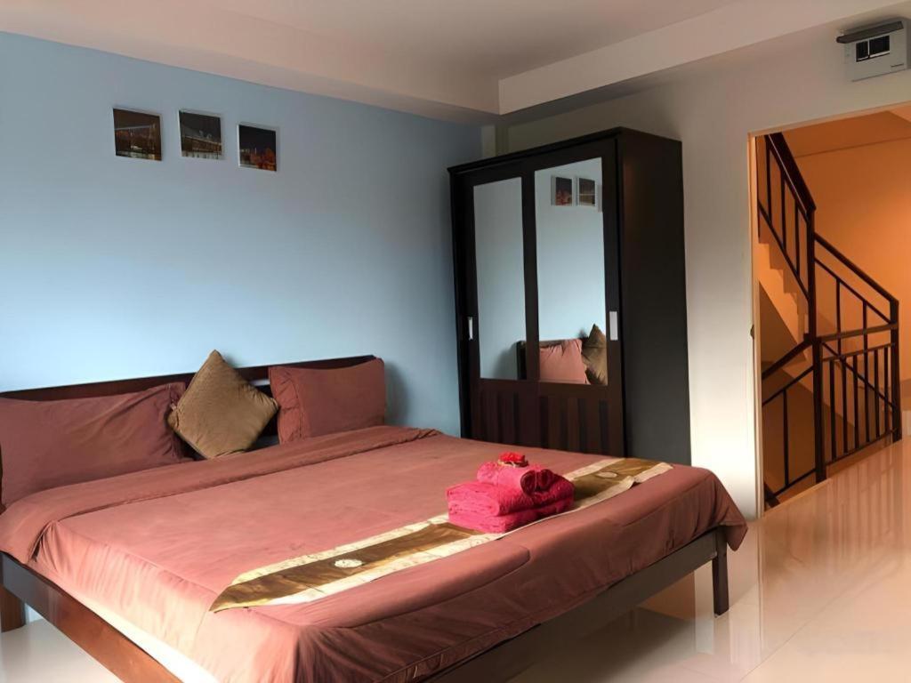 Tontalay Hotel Bangsaen Exteriör bild